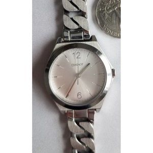 DKNY NY2424 Parsons Silver Dial Stainless Steel Women's Watch Needs Battery